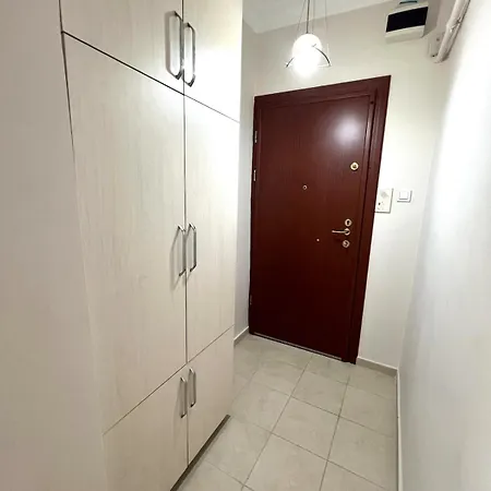 Apartamento Modern 2-br Near Yildiz Metro Station *